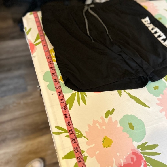 Battle XL Men's black Atheltic Shkrts With Built in Under Shorts - Picture 9 of 11